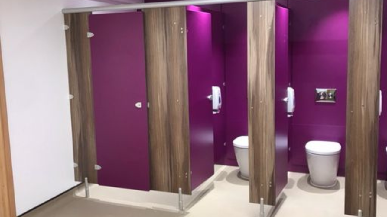 Toilet Cubicles: Stylish and Durable Solutions