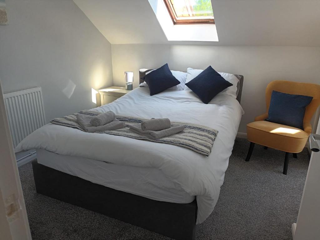 Why Employing an Expert Bedroom Installer in Stafford is Worth Every Penny