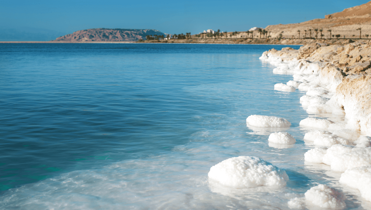 The Science Behind the Therapeutic Benefits of Dead Sea Water